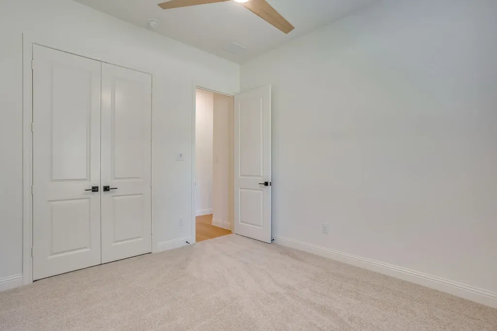 173 Oak Grove Way Springtown TX 76082