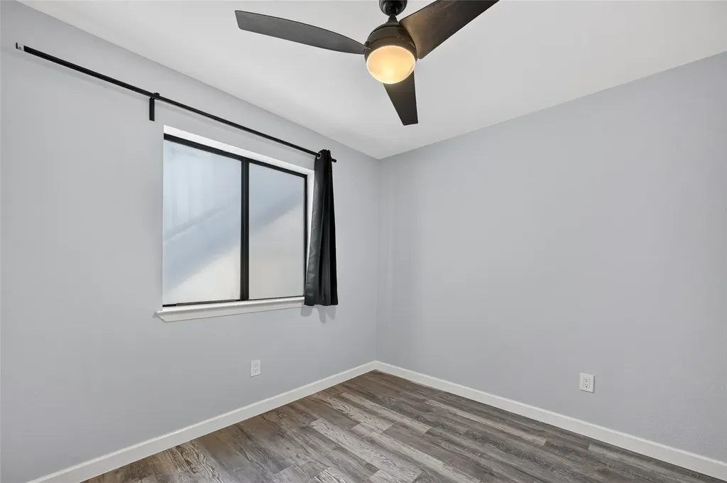 6646 E Lovers Lane Dallas TX 75214