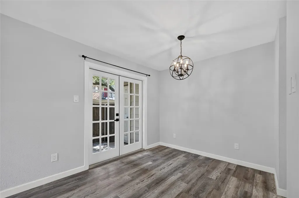6646 E Lovers Lane Dallas TX 75214