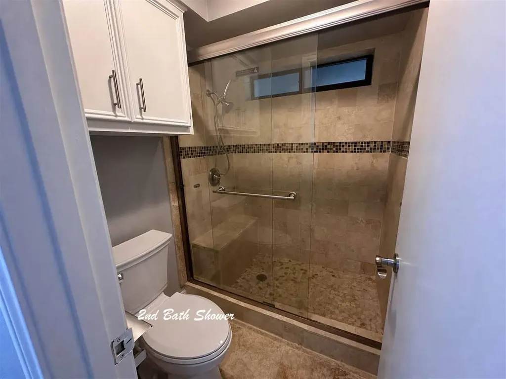 2409 Oakwood Drive Carrollton TX 75006