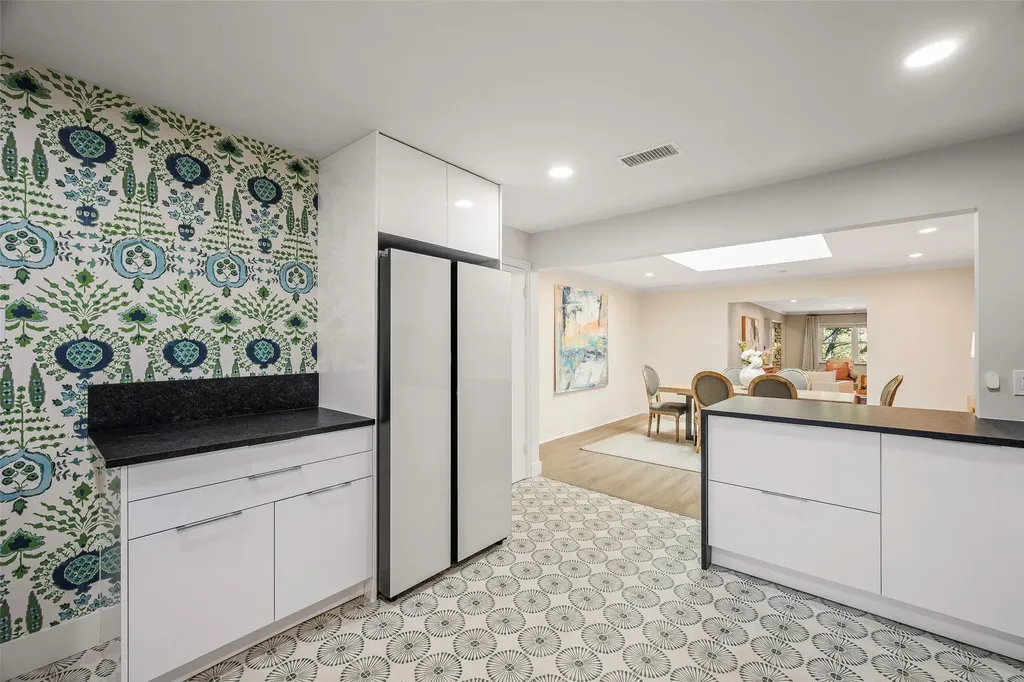 6226 Bandera Avenue Dallas TX 75225