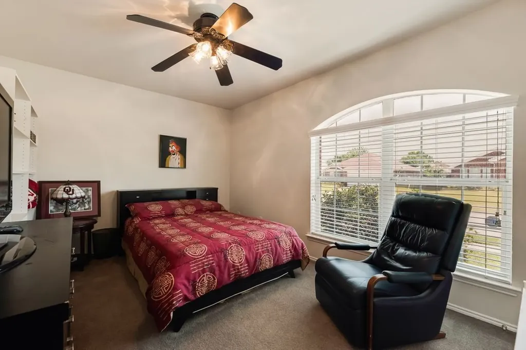 1621 Brookleaf Drive Arlington TX 76018