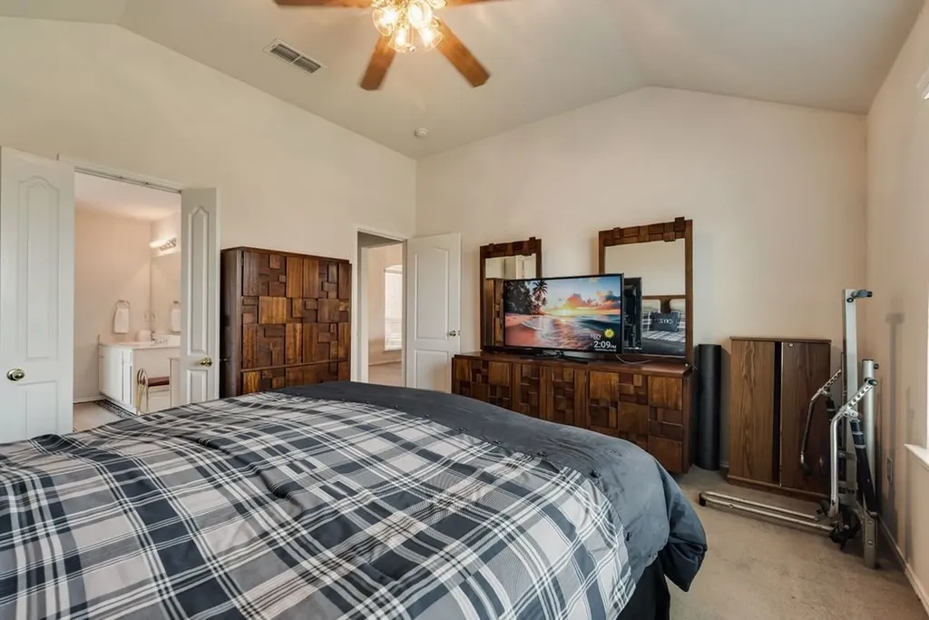 1621 Brookleaf Drive Arlington TX 76018