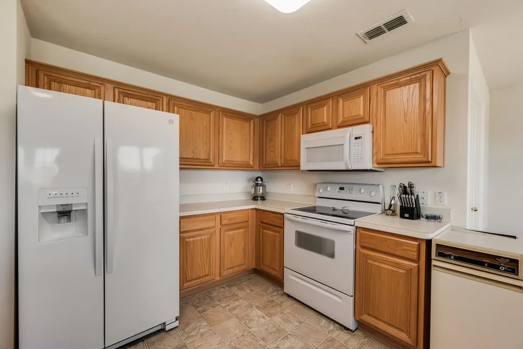 1621 Brookleaf Drive Arlington TX 76018