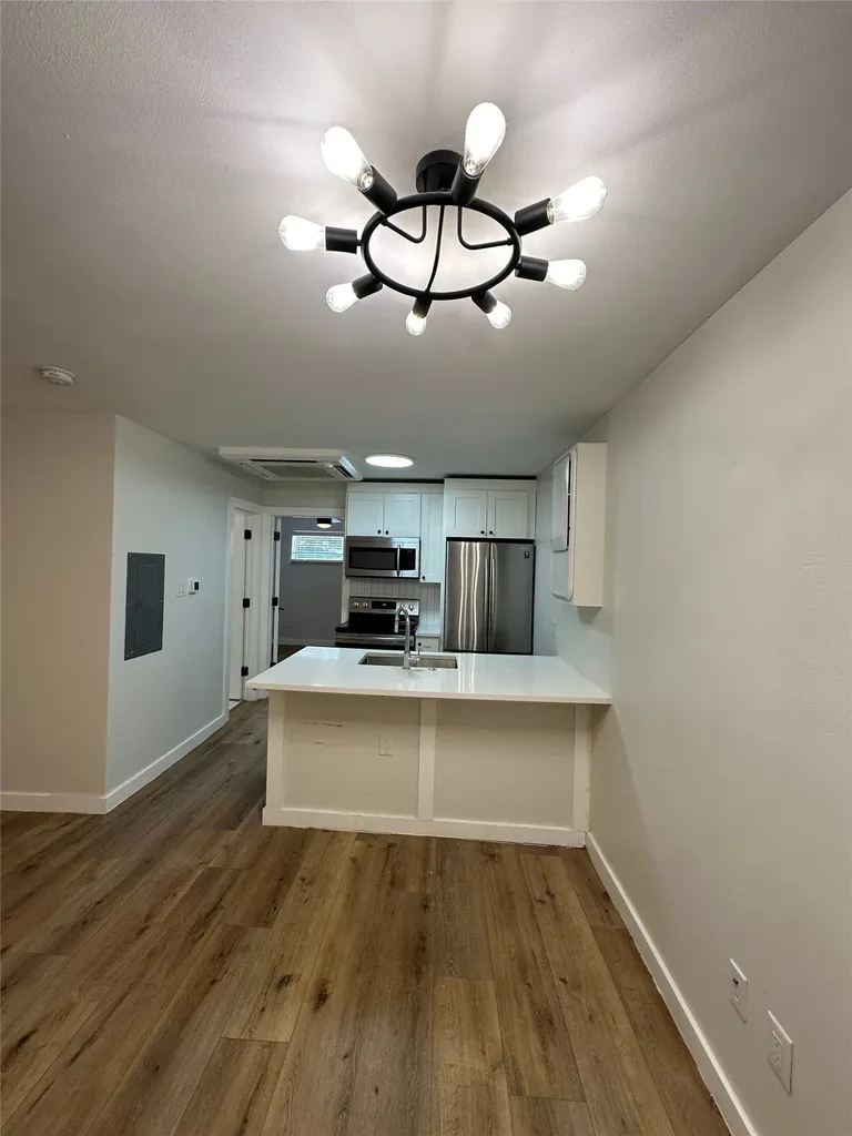 425 N Rosemont Avenue Dallas TX 75208