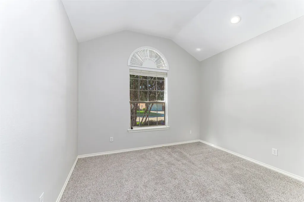 2641 Chadwick Drive Fort Worth TX 76131