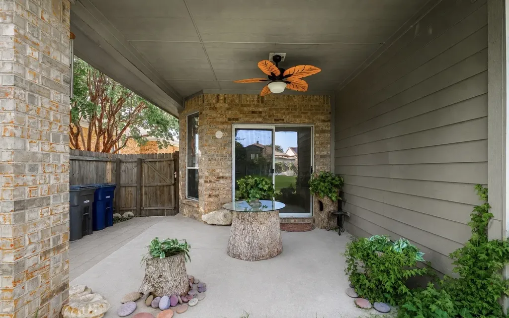 2641 Chadwick Drive Fort Worth TX 76131