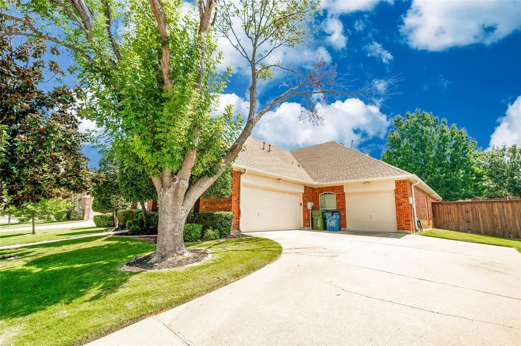 5900 Lavon Drive Flower Mound TX 75028