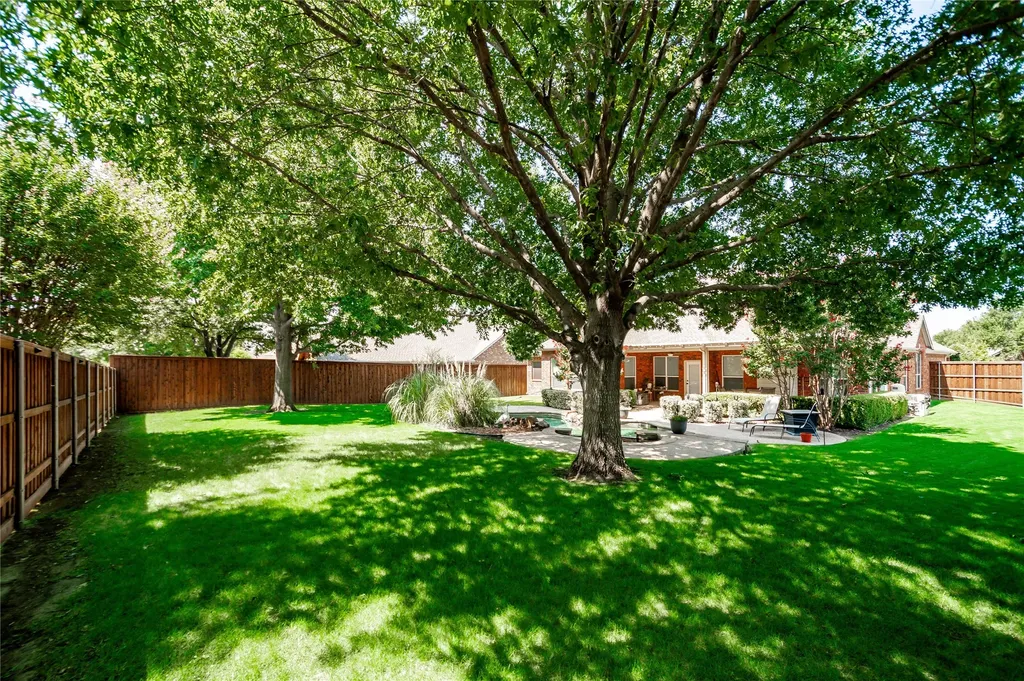 5900 Lavon Drive Flower Mound TX 75028
