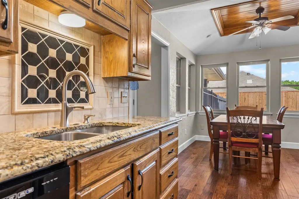 241 Raintree Drive Highland Village TX 75077