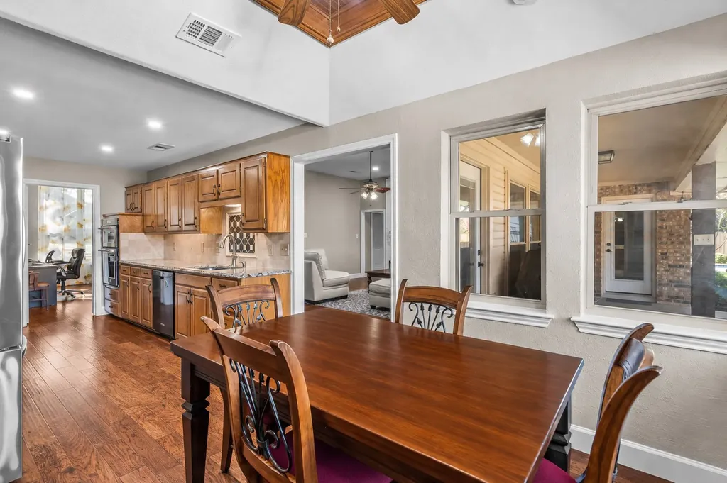 241 Raintree Drive Highland Village TX 75077
