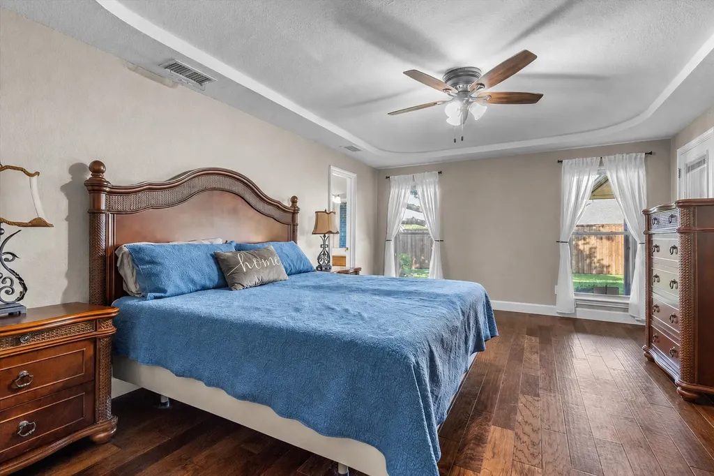241 Raintree Drive Highland Village TX 75077