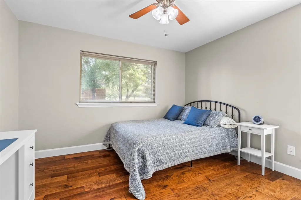 241 Raintree Drive Highland Village TX 75077