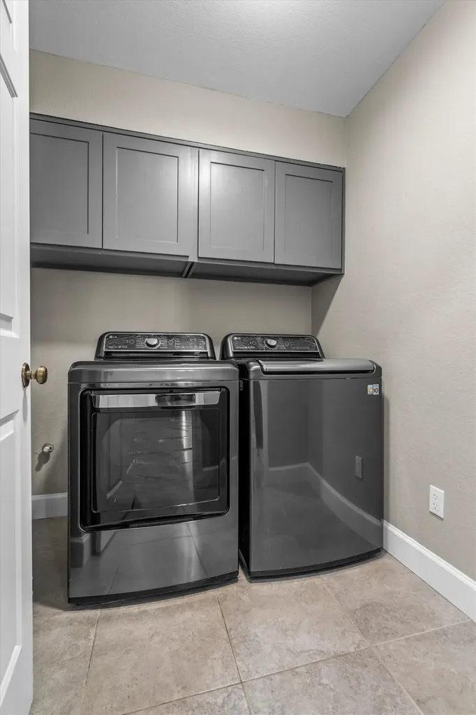 241 Raintree Drive Highland Village TX 75077