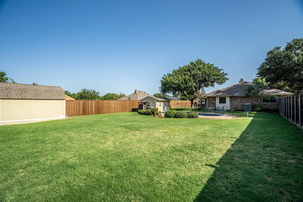 241 Raintree Drive Highland Village TX 75077
