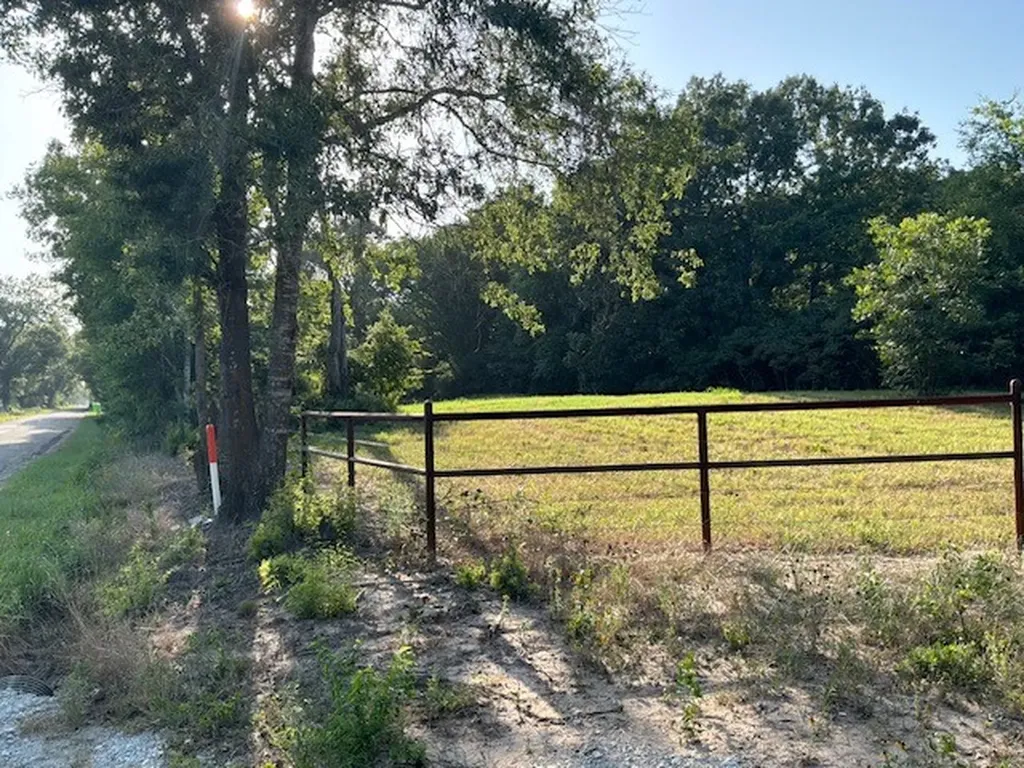 956 NE County Road 2220 Talco TX 75487