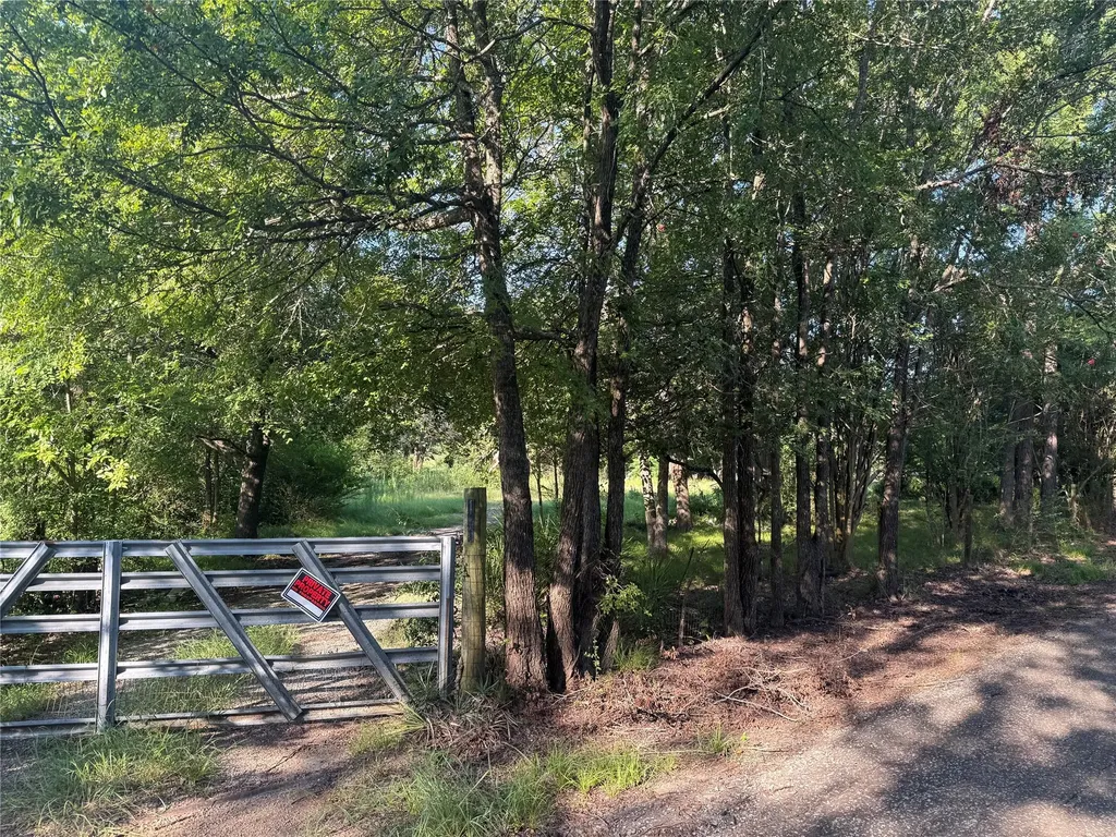175 Fcr Streetman TX 75859