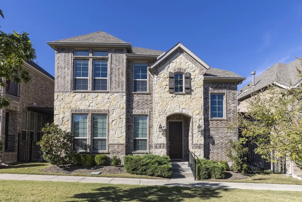 2455 Cathedral Drive Richardson TX 75080
