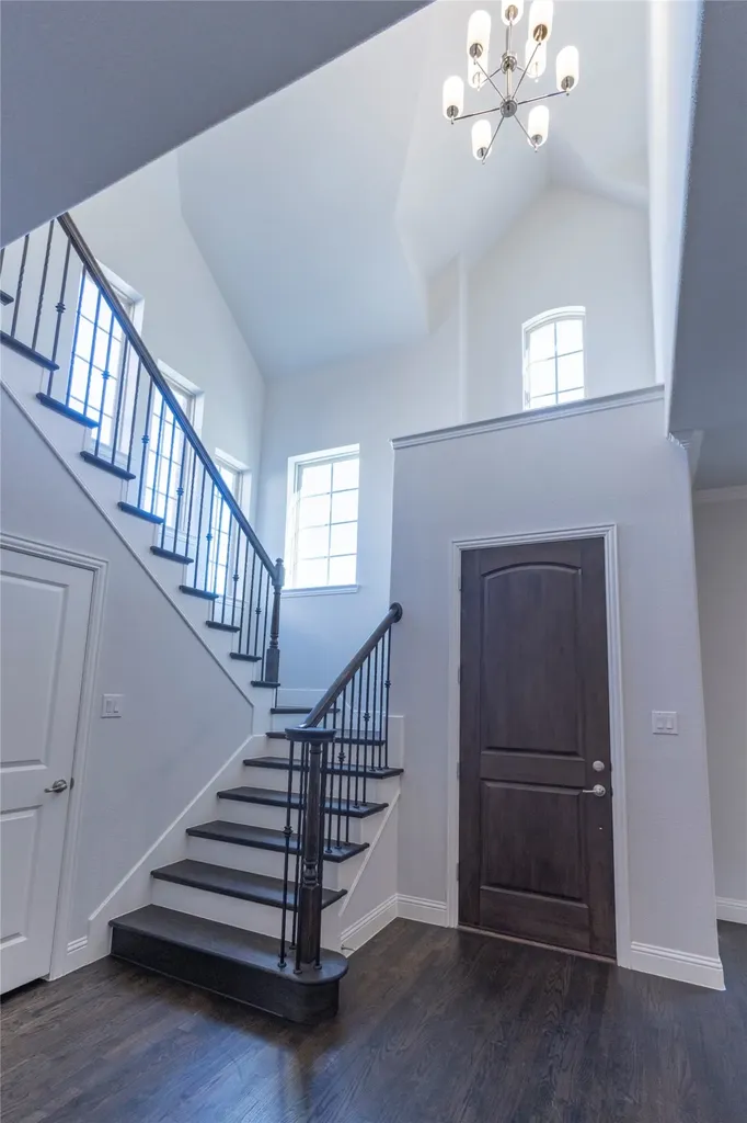 2455 Cathedral Drive Richardson TX 75080