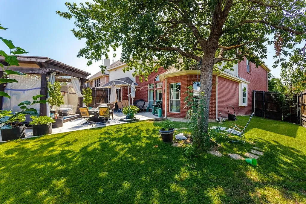 5705 Blazing Star Road Frisco TX 75036