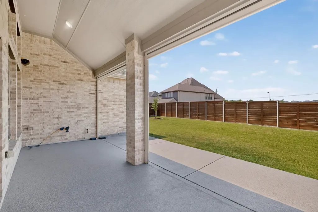 1809 Rustic Vine Road Mesquite TX 75181