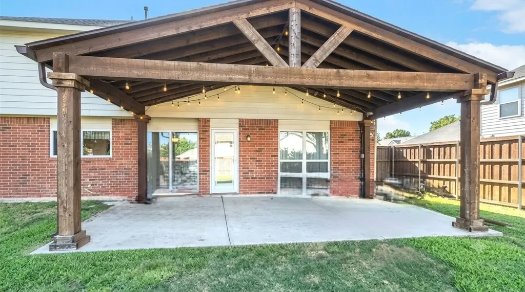 2600 Crepe Myrtle Drive Flower Mound TX 75028