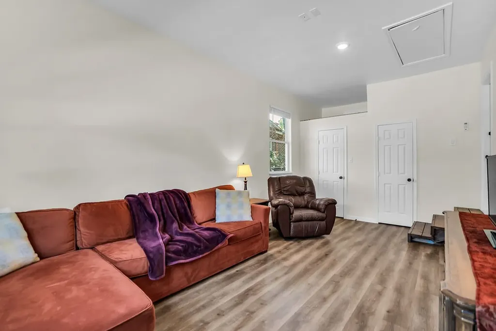 2705 Brockbank Drive Irving TX 75062