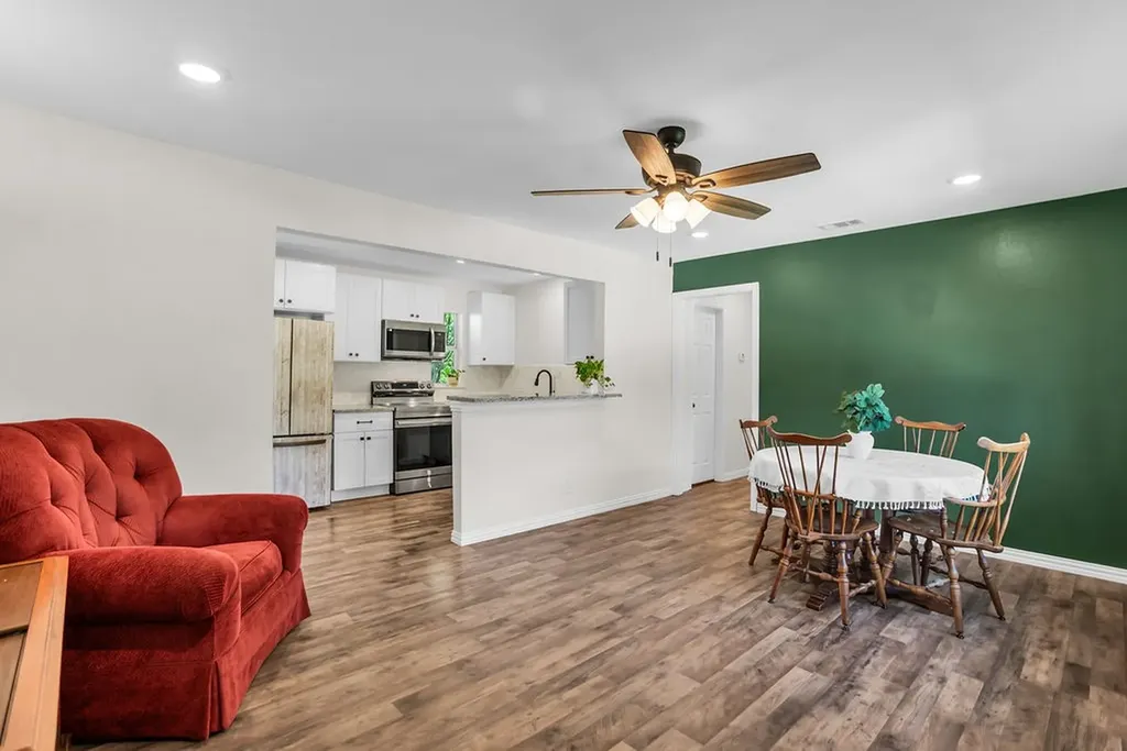 2705 Brockbank Drive Irving TX 75062