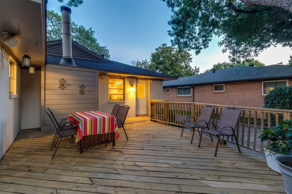 10615 Longmeadow Drive Dallas TX 75238