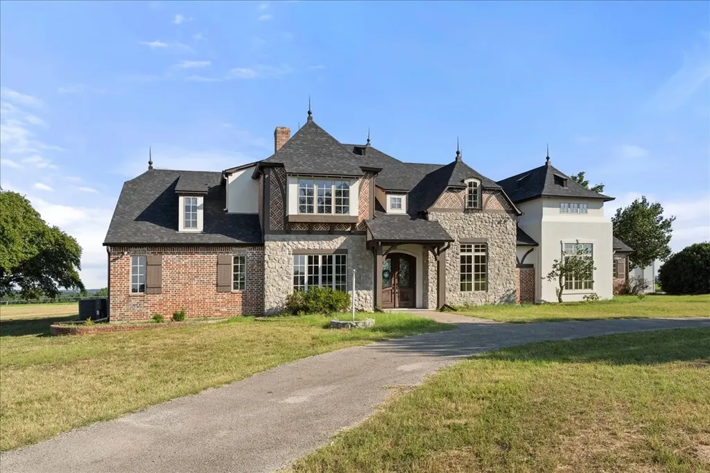 1442 County Road 313 E Tyler TX 75706