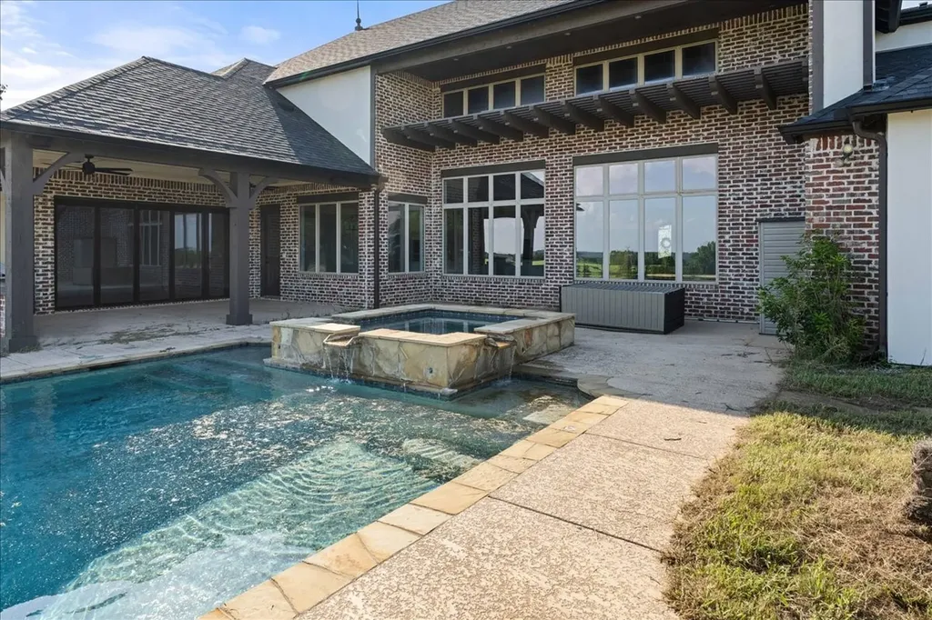 1442 County Road 313 E Tyler TX 75706