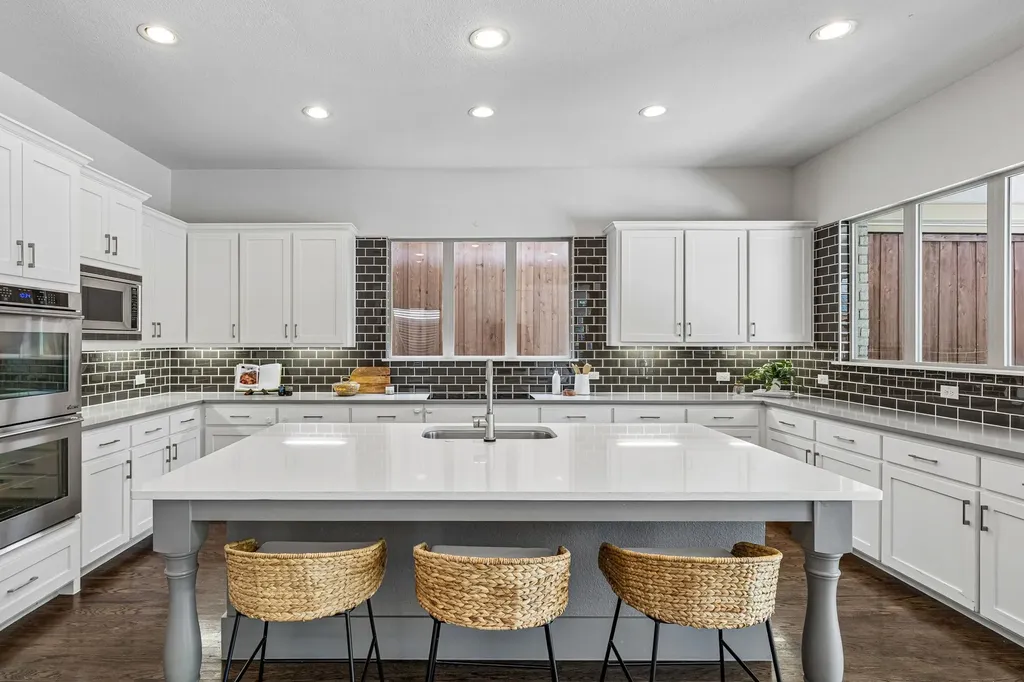 6214 Belmont Avenue Dallas TX 75214