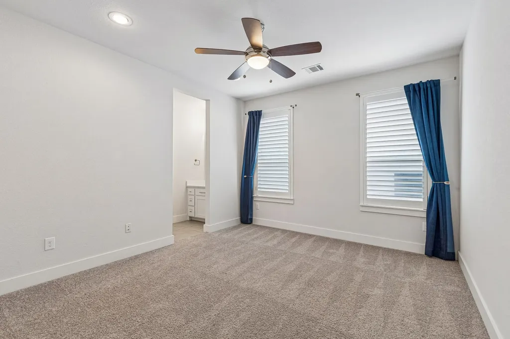 6214 Belmont Avenue Dallas TX 75214