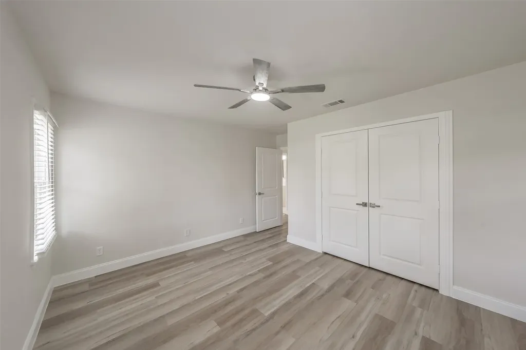 748 W Redbud Drive Hurst TX 76053