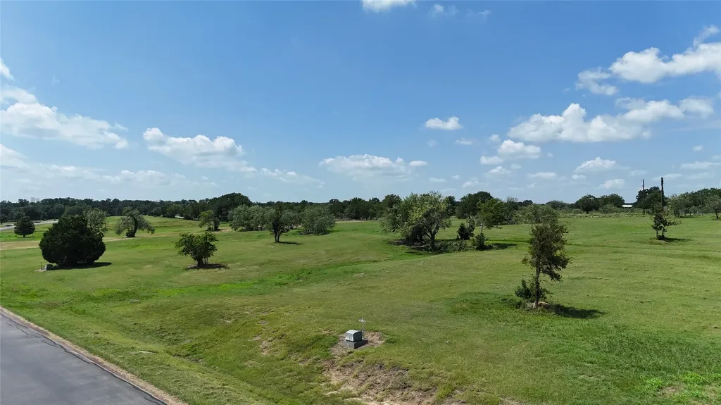 Lot 18 Open Water Way Streetman TX 75859