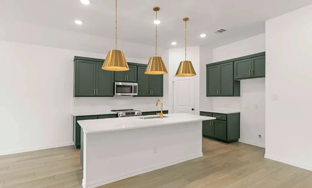645 Tyronza Drive Justin TX 76247