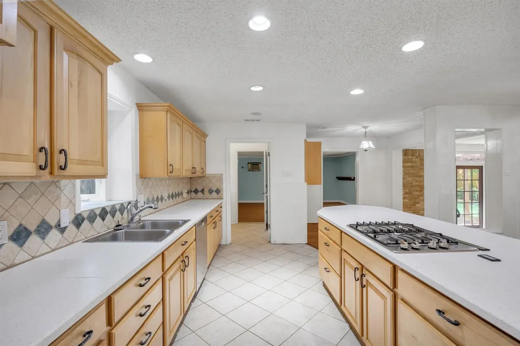 12209 Brookmeadow Lane Dallas TX 75218
