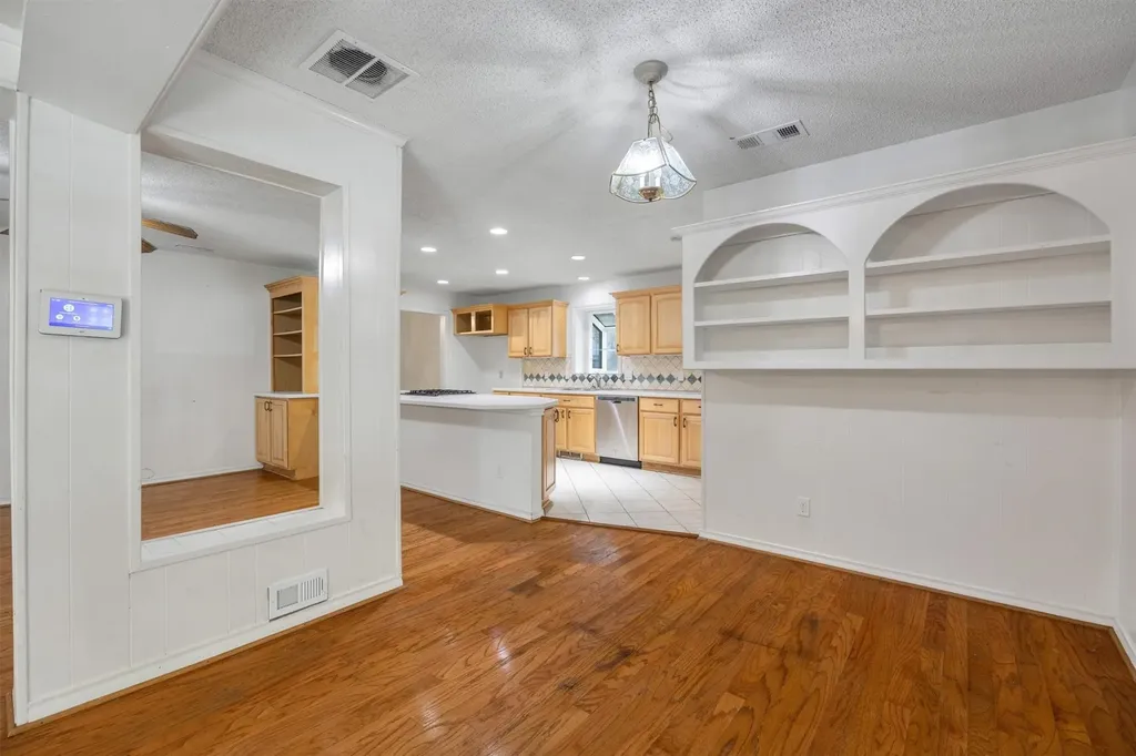 12209 Brookmeadow Lane Dallas TX 75218