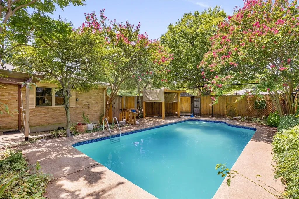 12209 Brookmeadow Lane Dallas TX 75218