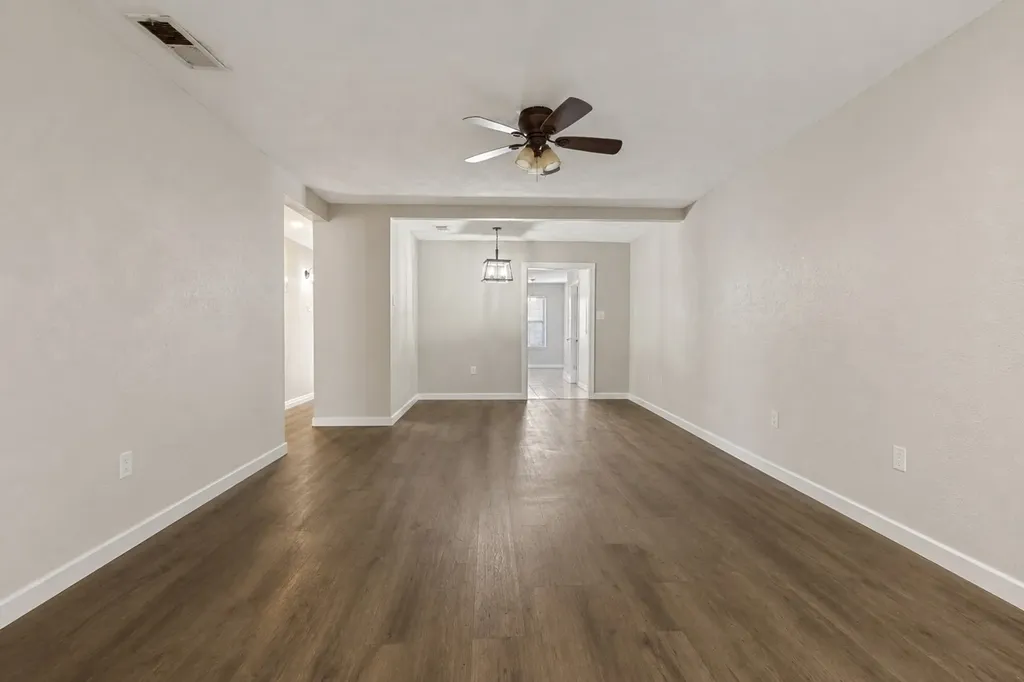 13899 Brookgreen Drive Dallas TX 75240
