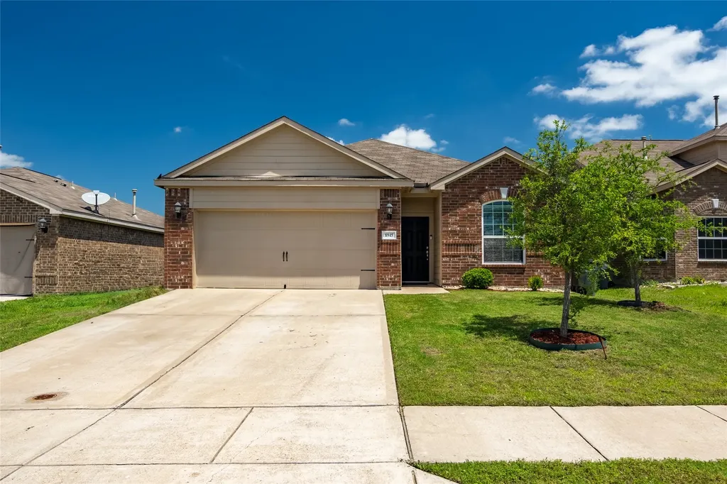 8945 Blackhaw Street Forney TX 75126