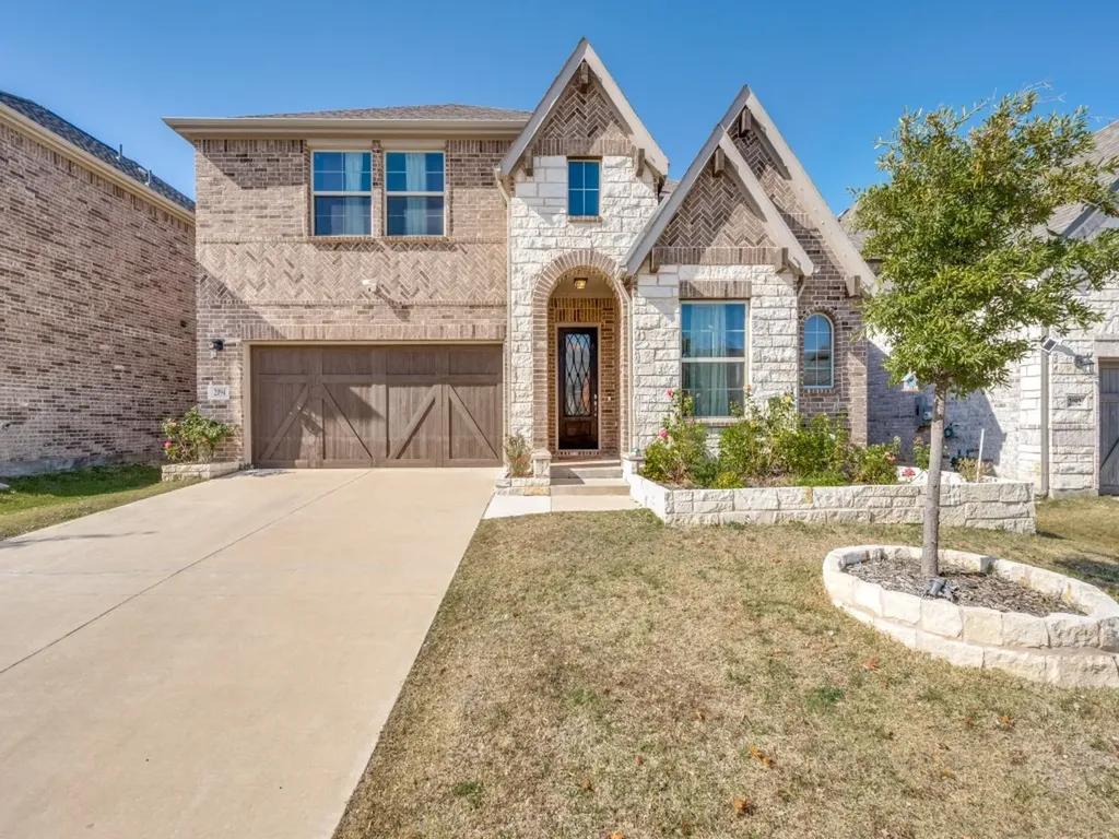2094 Creekbluff Circle Lewisville TX 75010