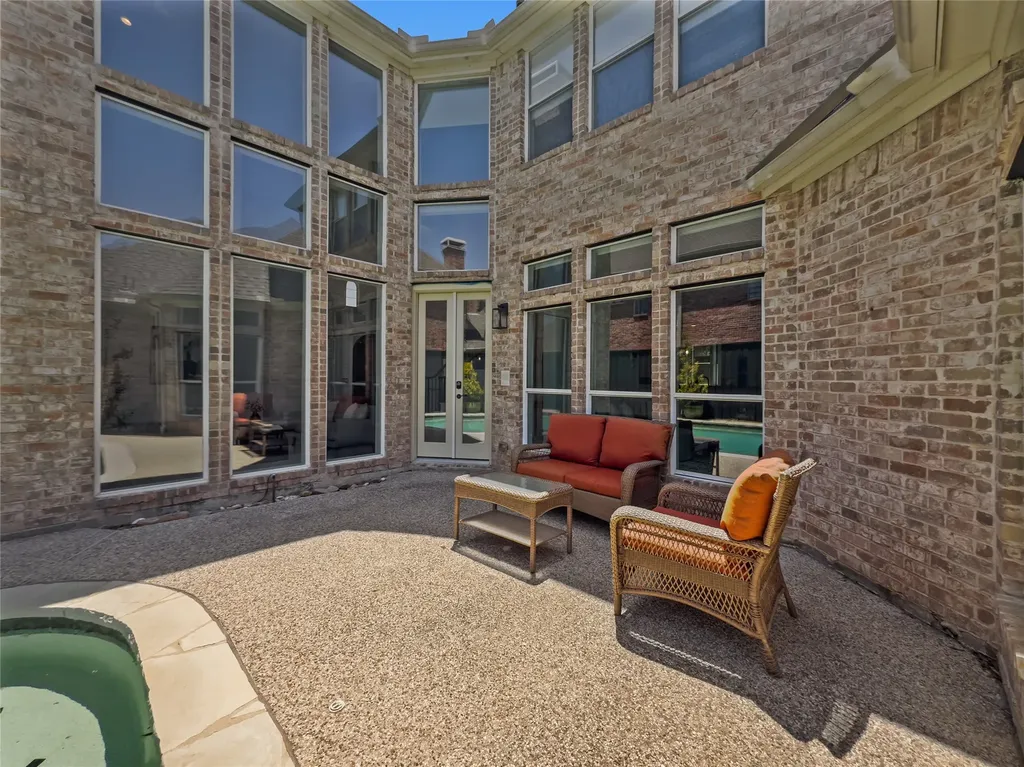 5725 Meadowhaven Drive Plano TX 75093