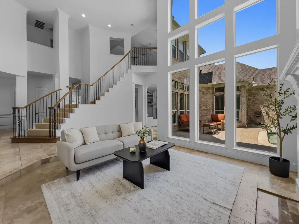5725 Meadowhaven Drive Plano TX 75093