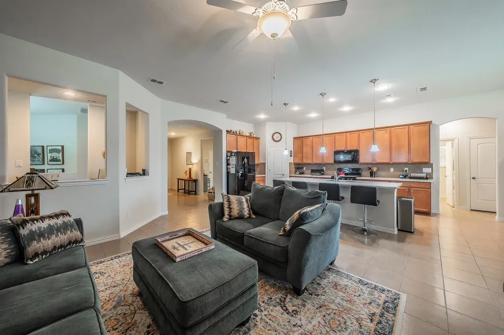 1908 Brahorn Lane Fort Worth TX 76131