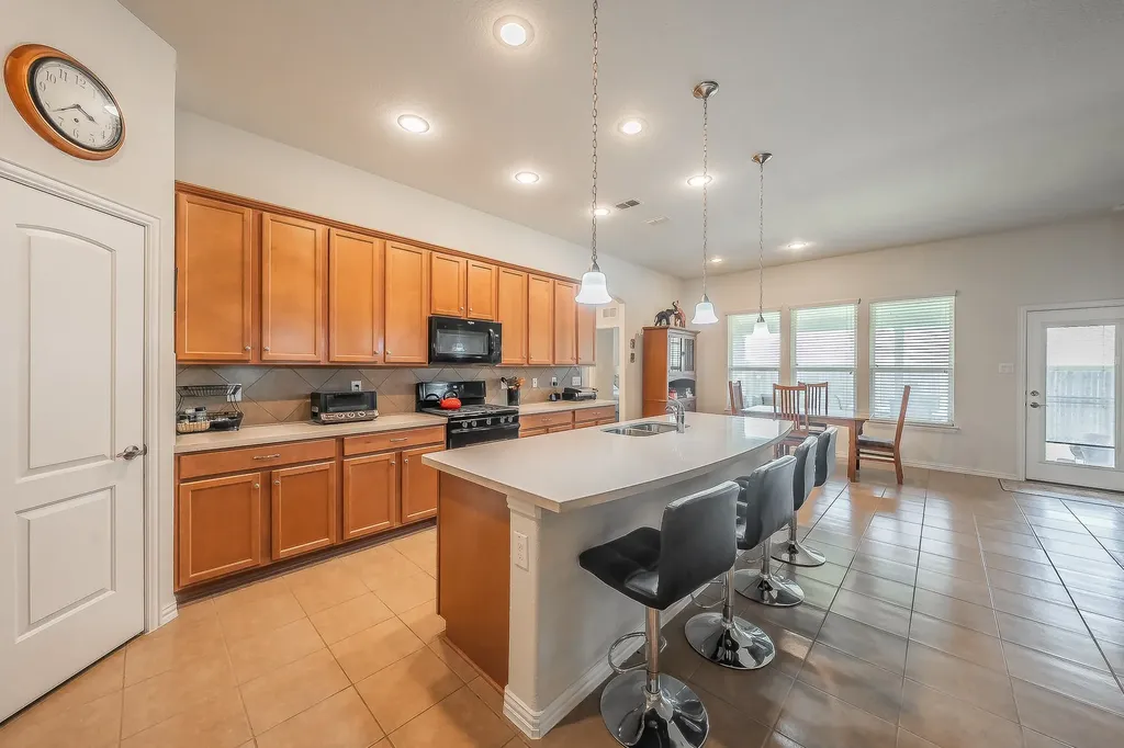 1908 Brahorn Lane Fort Worth TX 76131