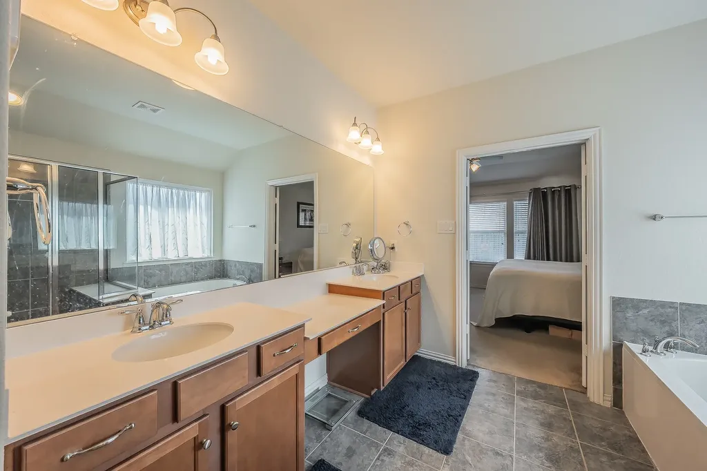 1908 Brahorn Lane Fort Worth TX 76131