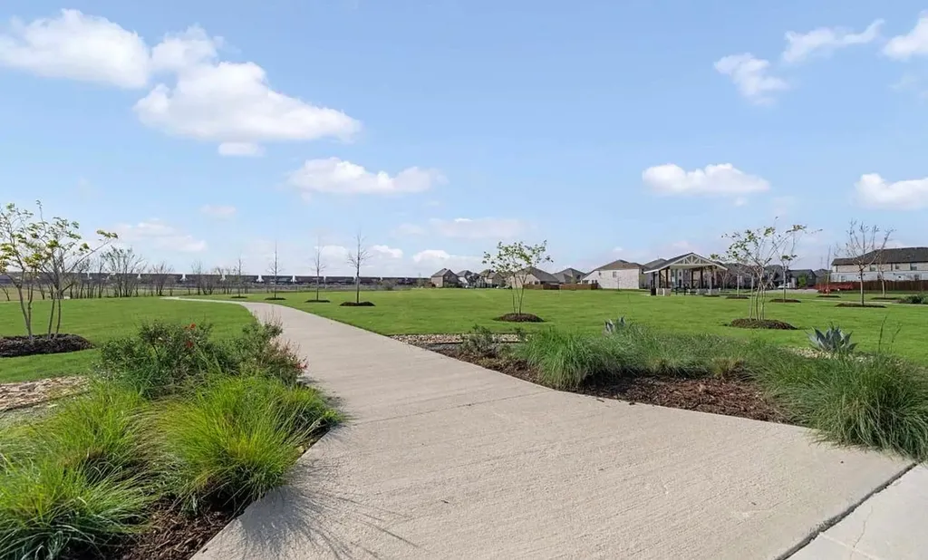 649 Tyronza Drive Justin TX 76247