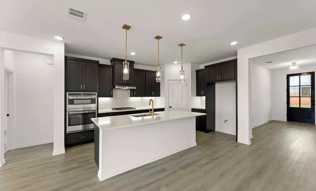 649 Tyronza Drive Justin TX 76247
