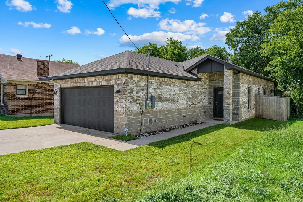 322 E Walnut Street Hillsboro TX 76645